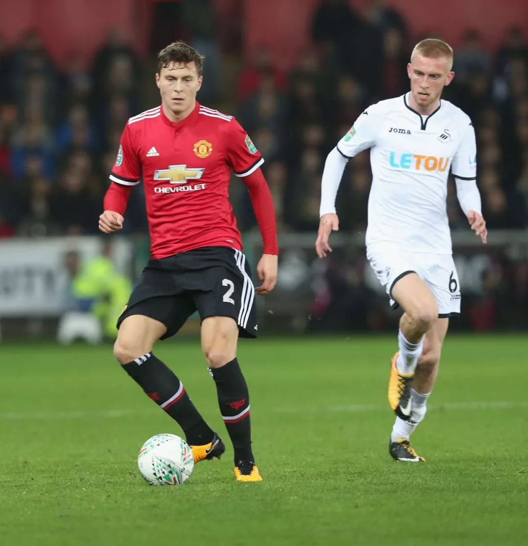 00万欧元 00万欧元