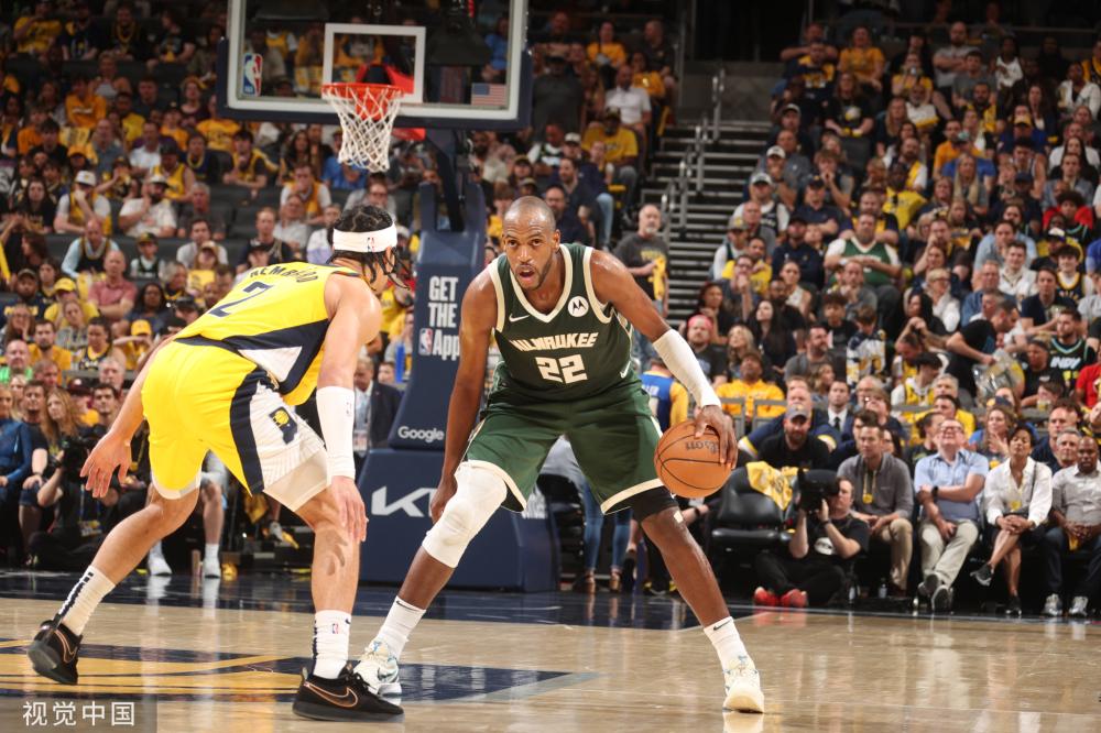 在赛场上的 在赛场上的